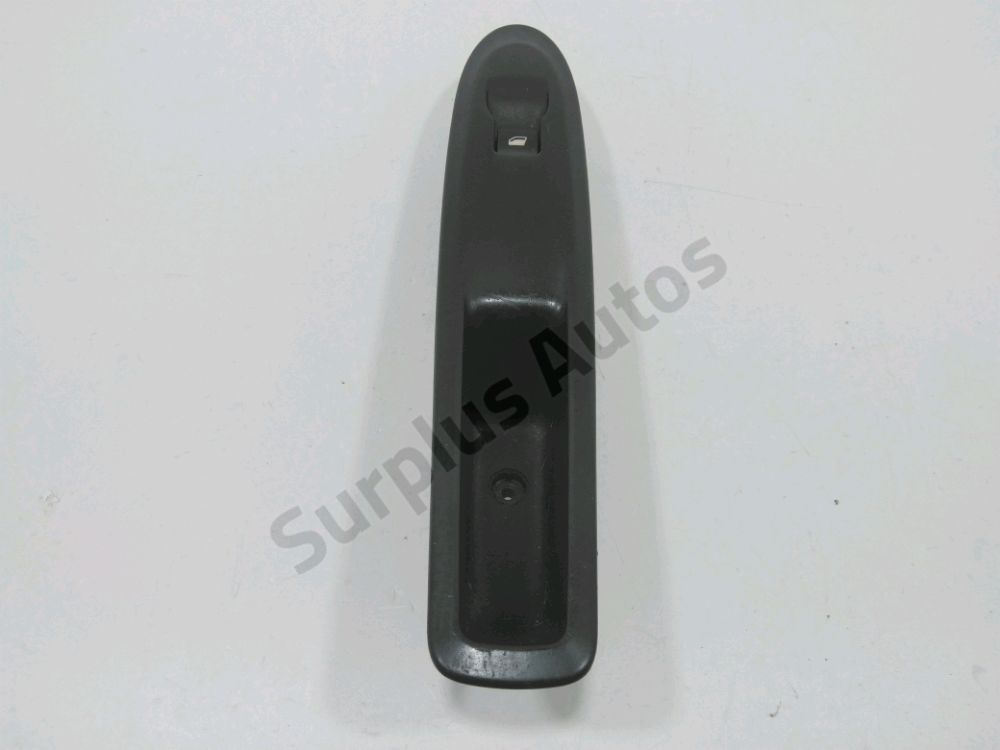 Commande lève-vitre avant droit