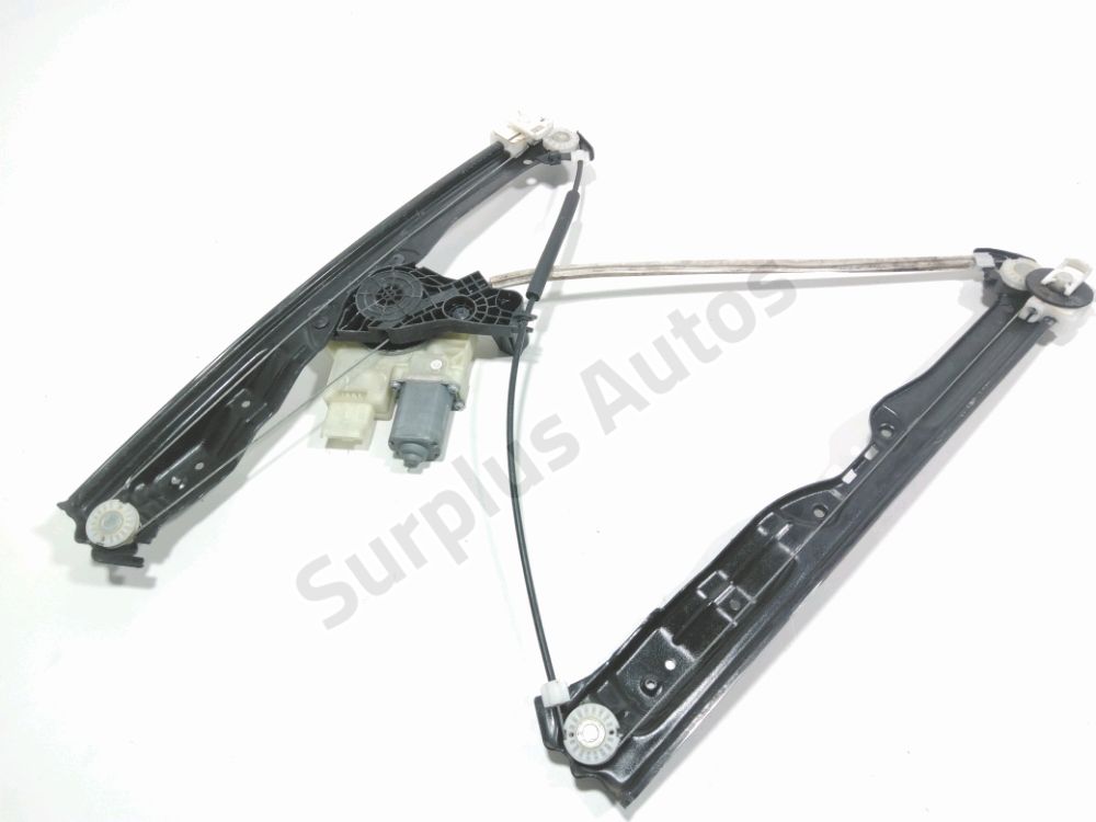 Lève-vitre électrique avant gauche