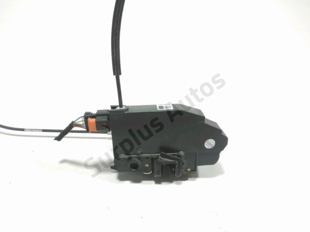 Serrure de porte avant droite