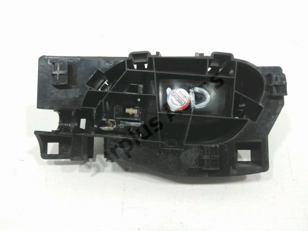 Poignée intérieure porte avant droite