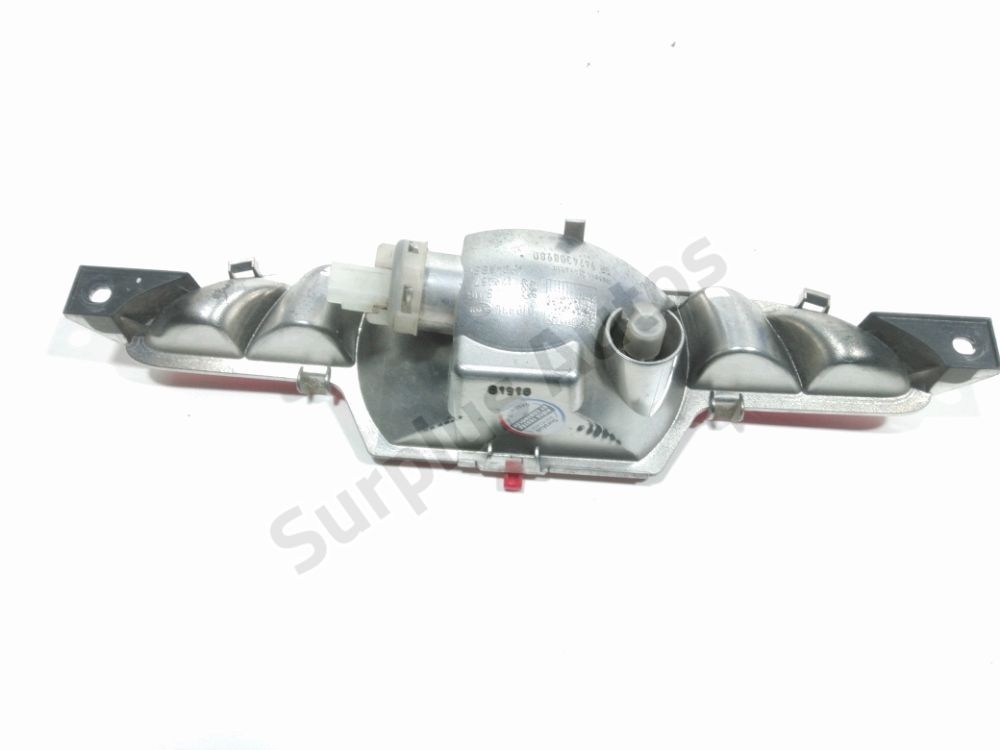 Feu de brouillard arrière central