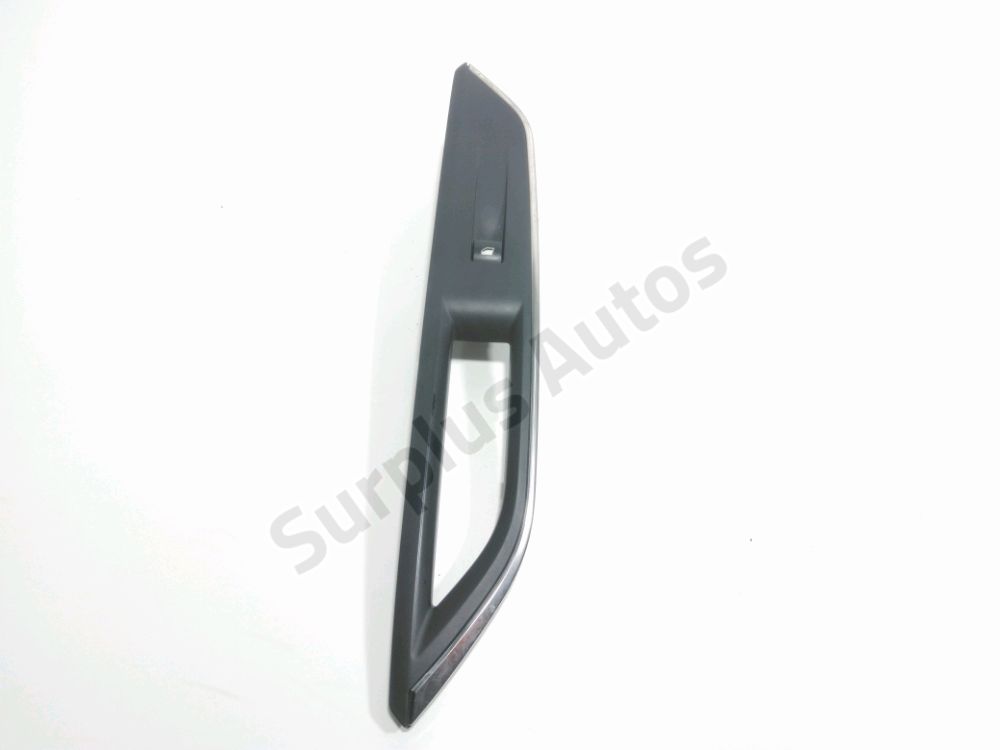 Commande lève-vitre avant droit