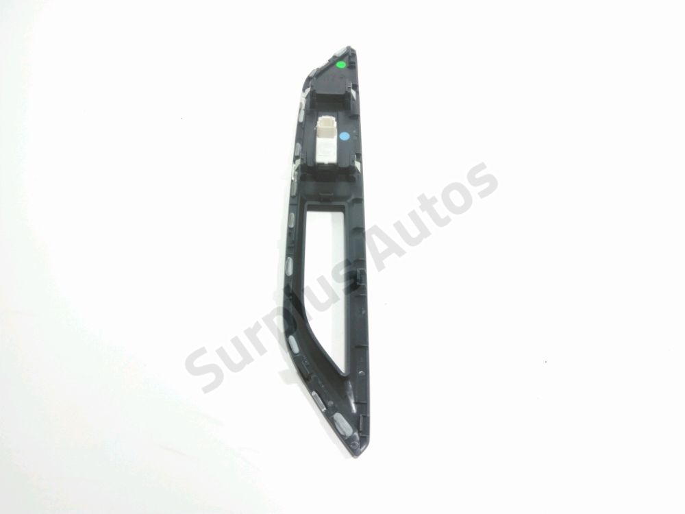 Commande lève-vitre avant droit