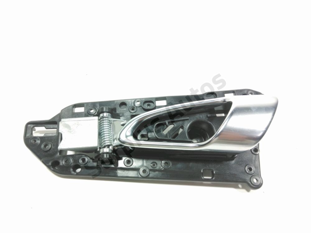 Poignée intérieure porte arrière gauche