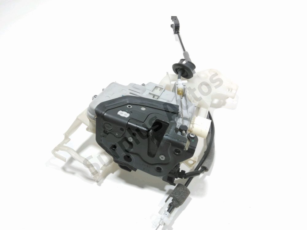 Serrure de porte avant gauche