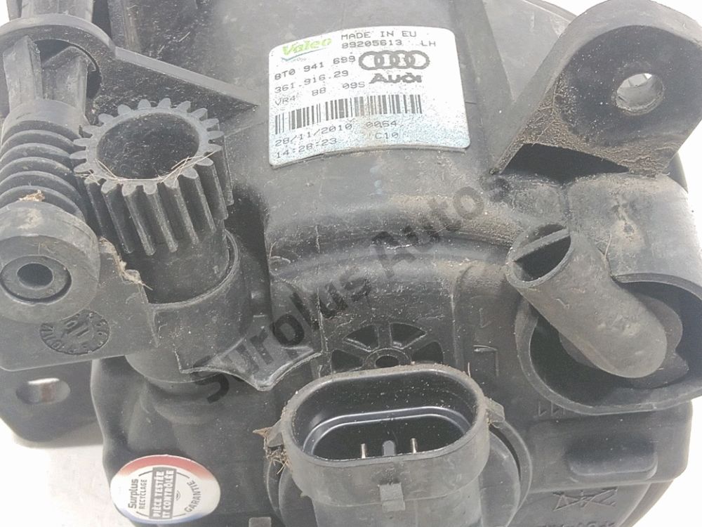 Antibrouillard avant gauche