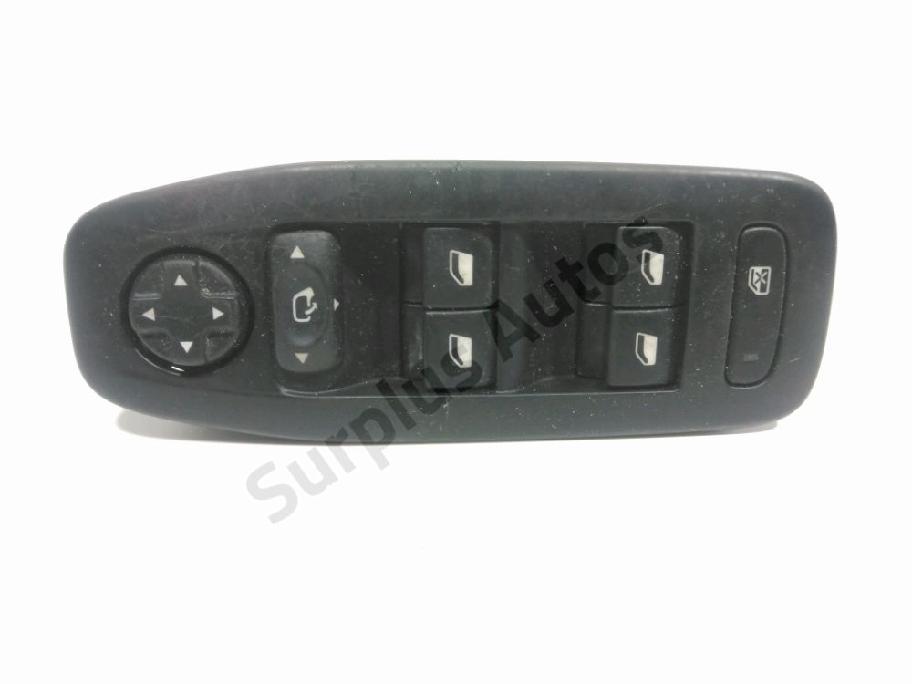 Commande lève-vitre avant gauche