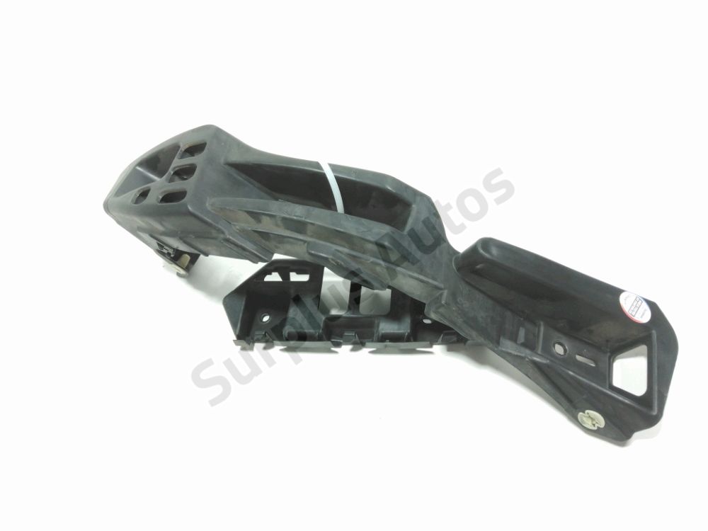 Support gauche de pare-choc arrière