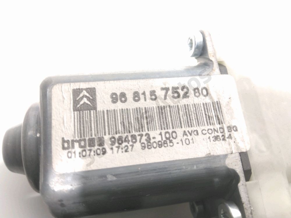 Lève-vitre électrique avant gauche