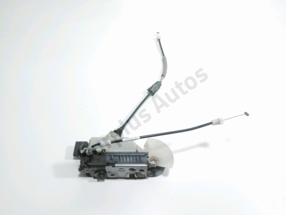 Serrure de porte avant gauche