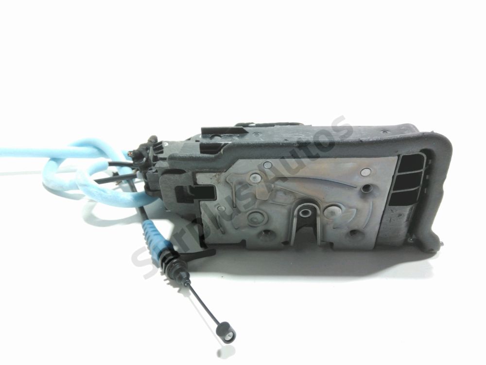 Serrure de porte avant gauche