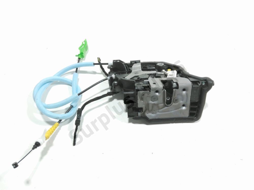 Serrure de porte arrière droite