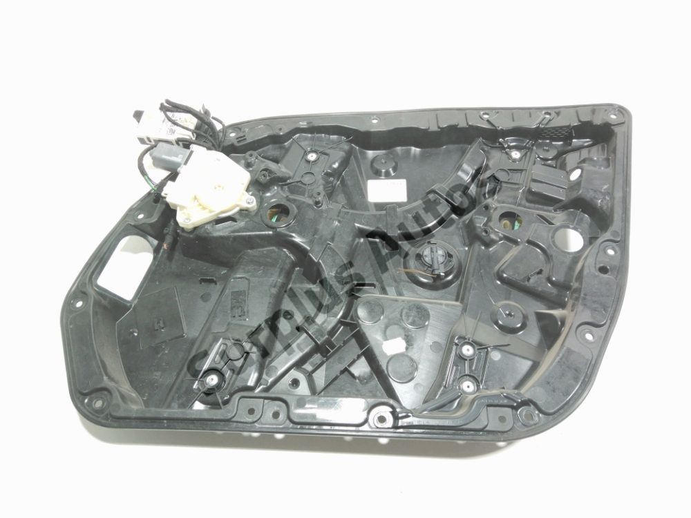 Lève-vitre électrique avant droit