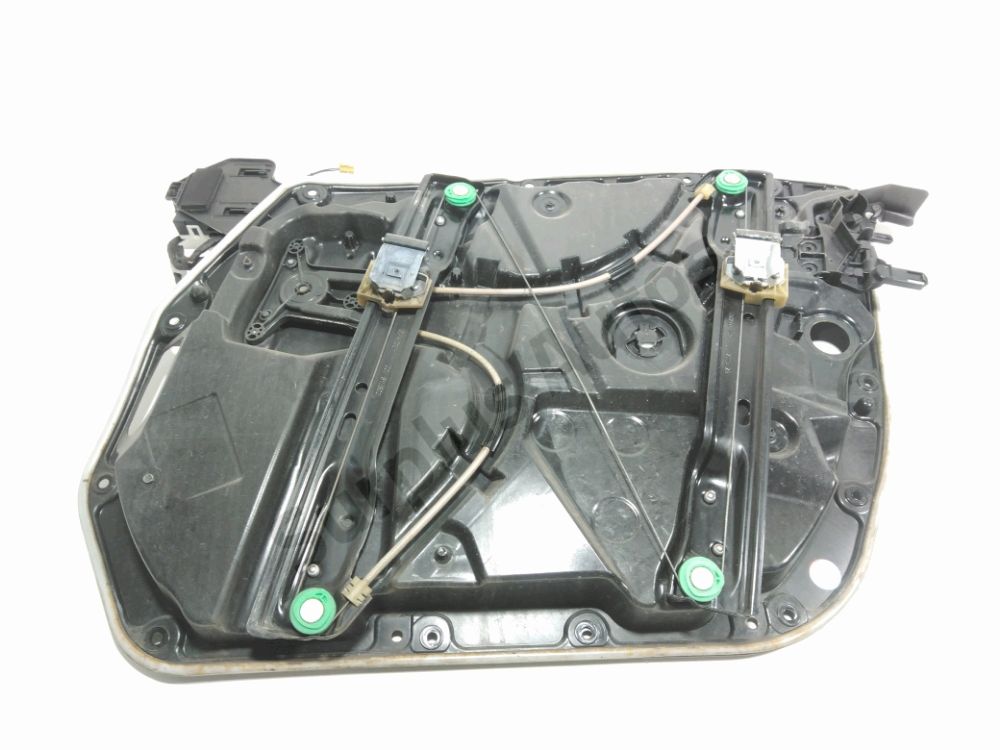 Lève-vitre électrique avant gauche