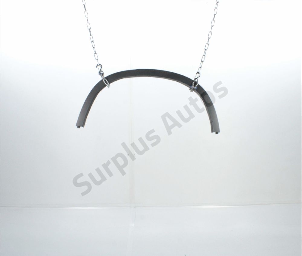 Elargisseur d'aile arrière gauche