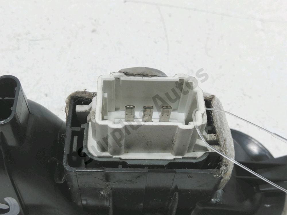 Commande lève-vitre arrière gauche