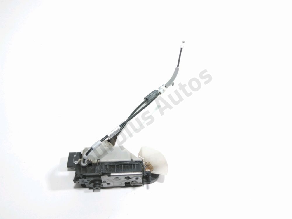 Serrure de porte avant gauche