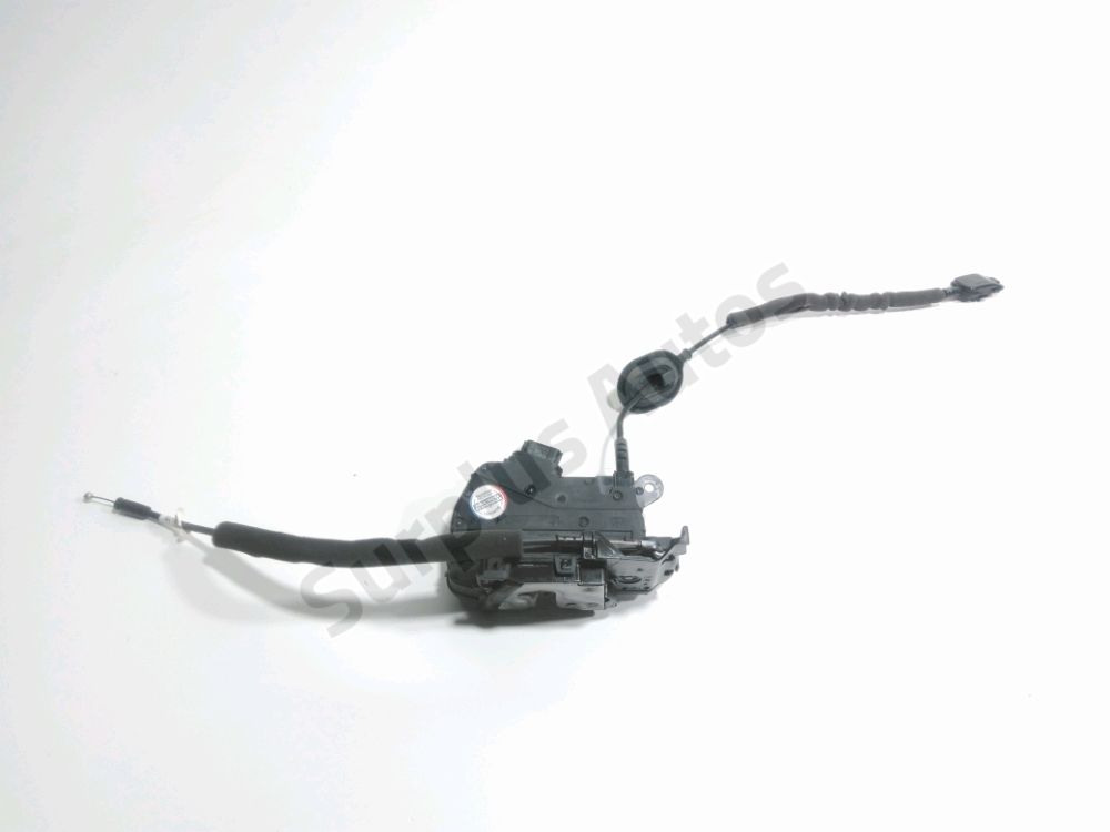 Serrure de porte arrière droite