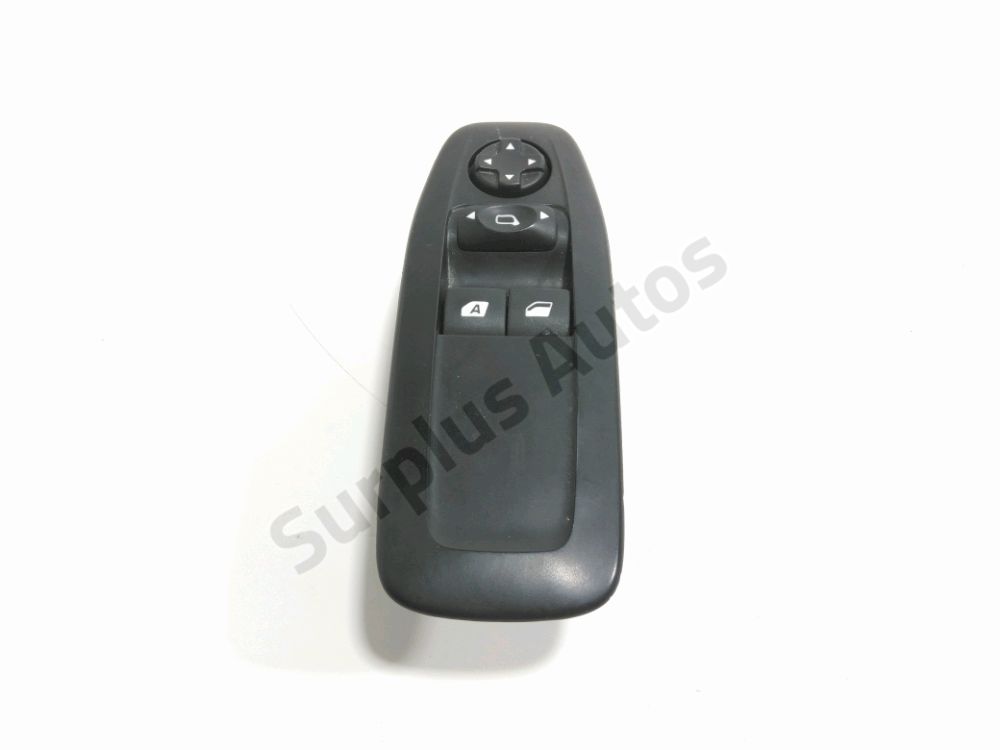 Commande lève-vitre avant gauche