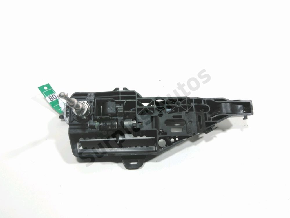 Poignée extérieure avant gauche