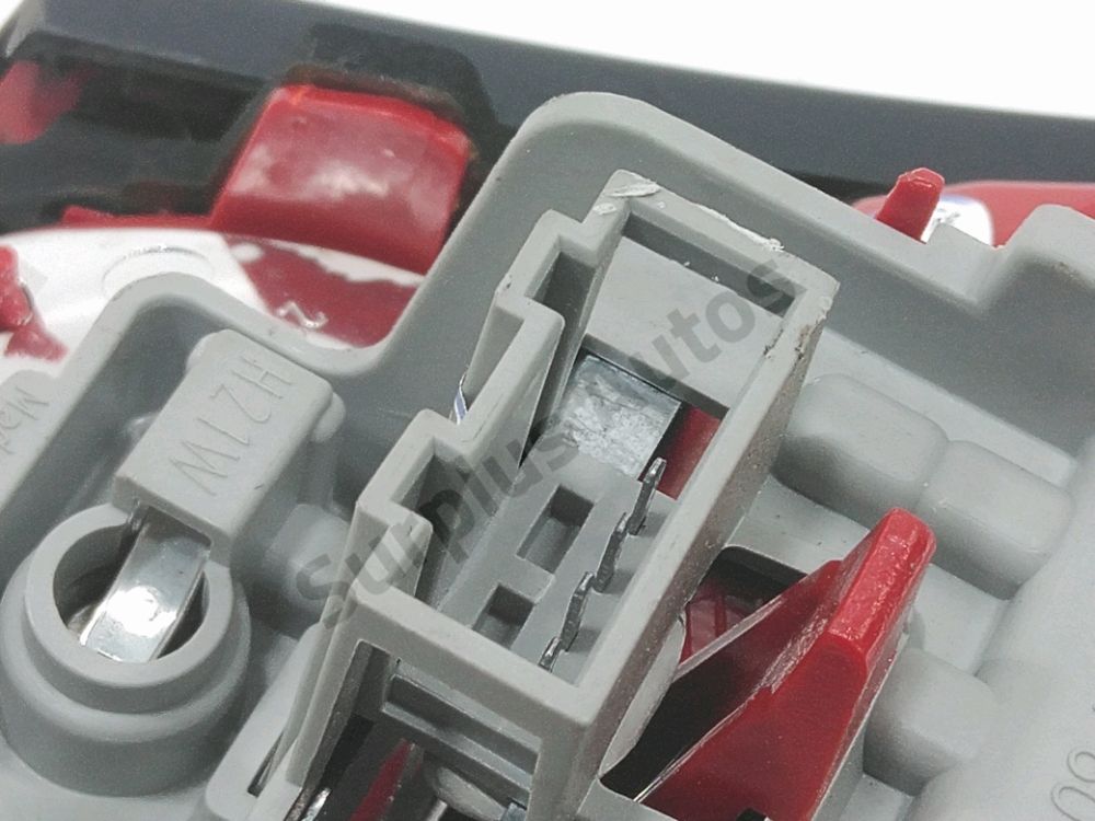 Feu arrière intérieur droit