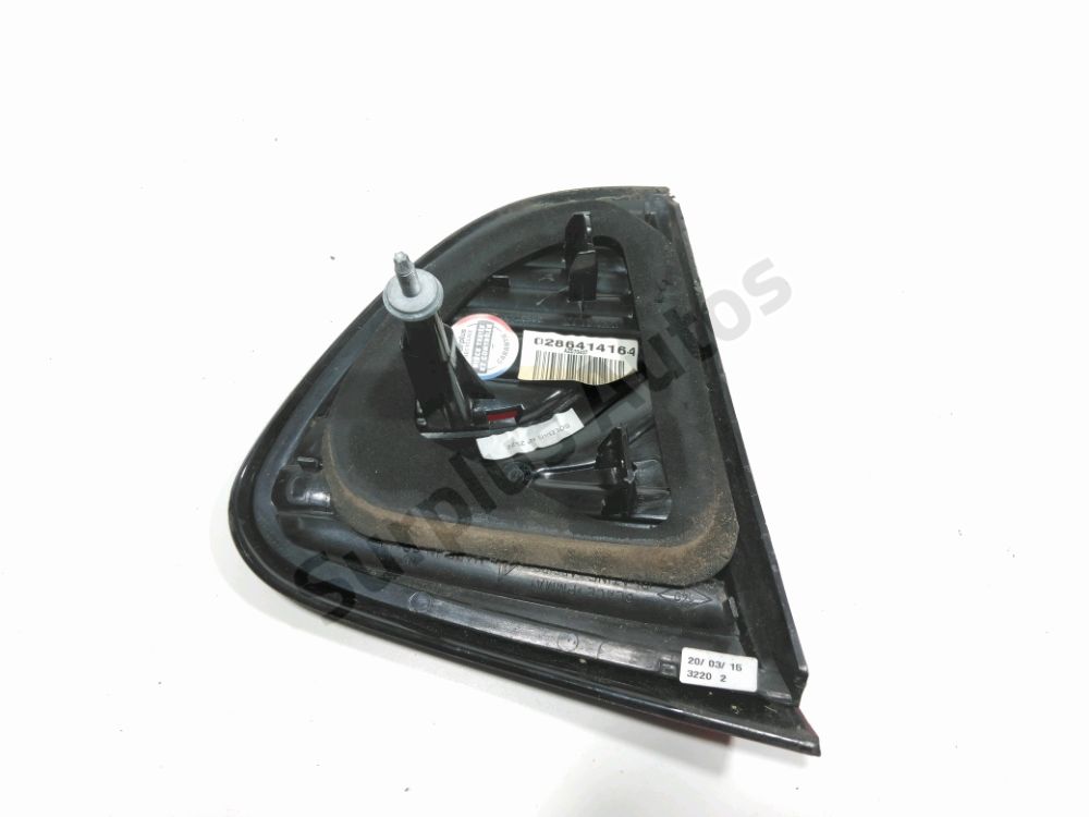 Feu arrière intérieur droit