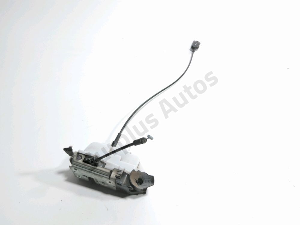 Serrure de porte avant gauche