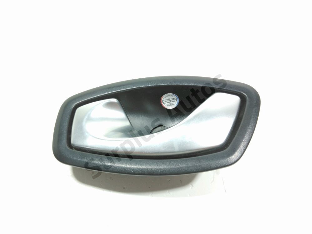 Poignée intérieure porte avant gauche