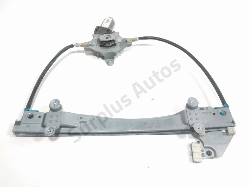 Lève-vitre électrique avant gauche