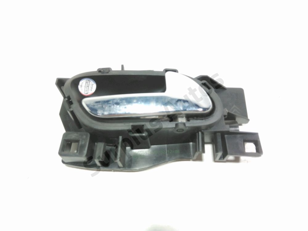 Poignée intérieure porte avant droite