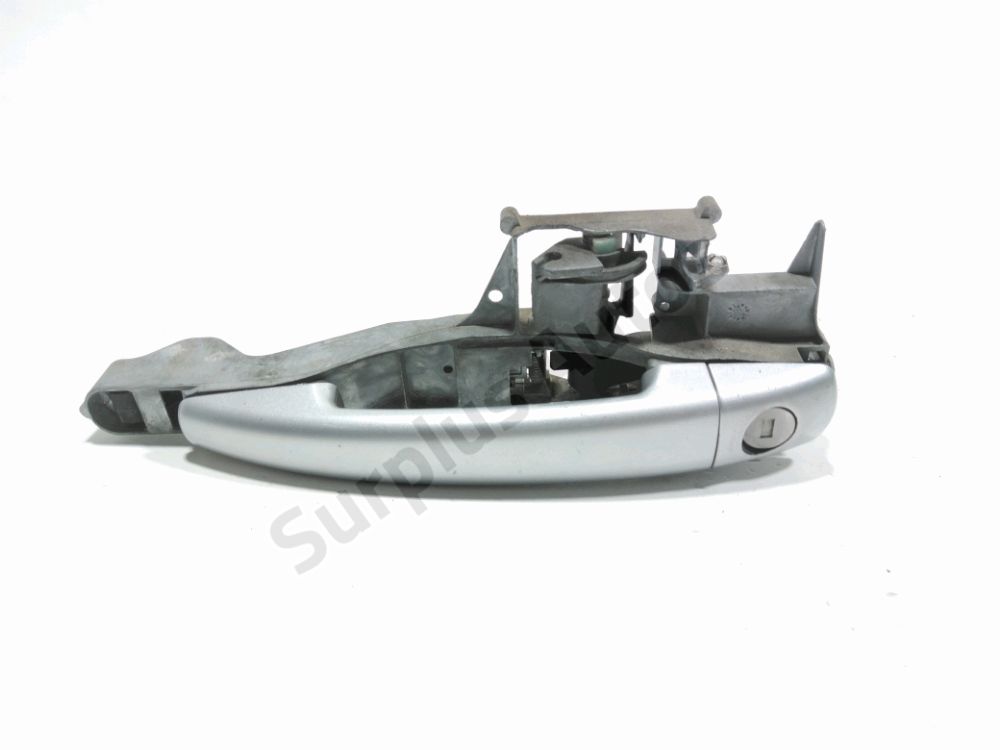 Poignée extérieure avant gauche