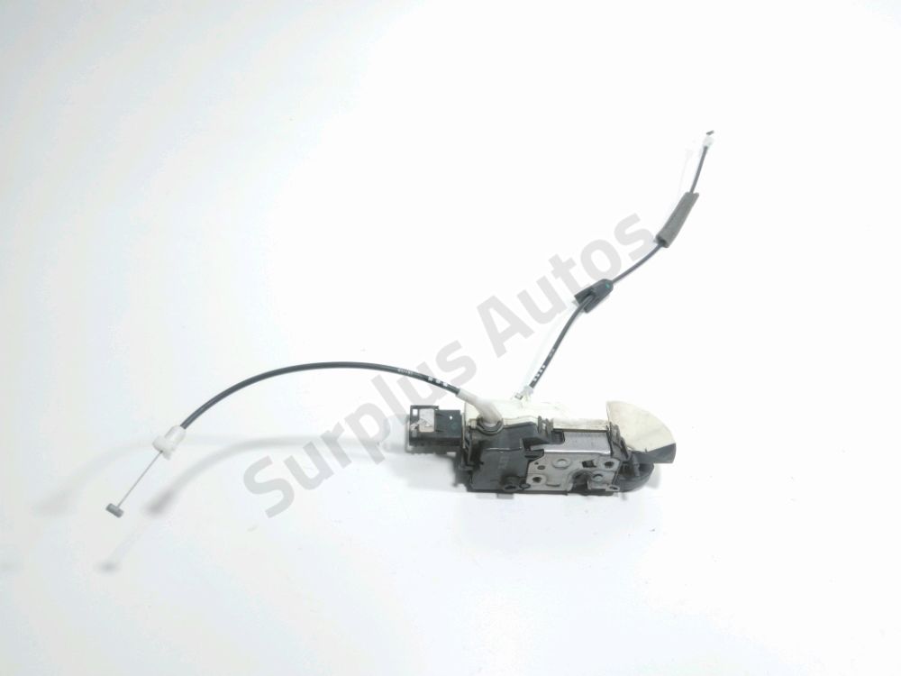 Serrure de porte avant gauche