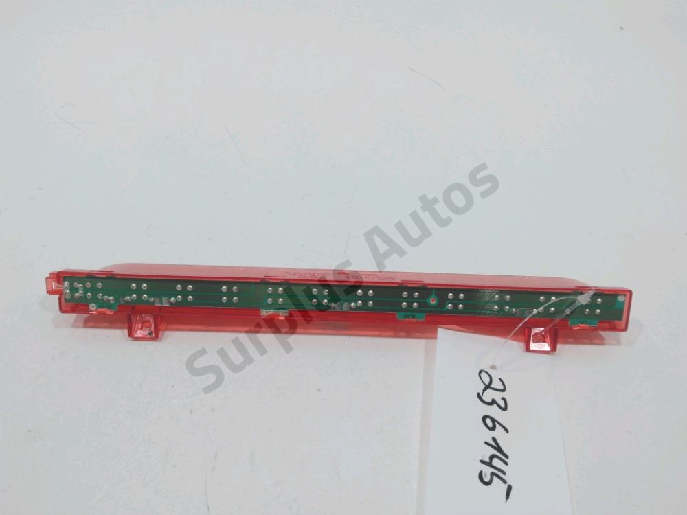 Feu stop supplémentaire