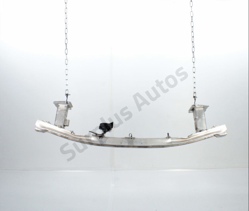 Renfort pare-choc avant