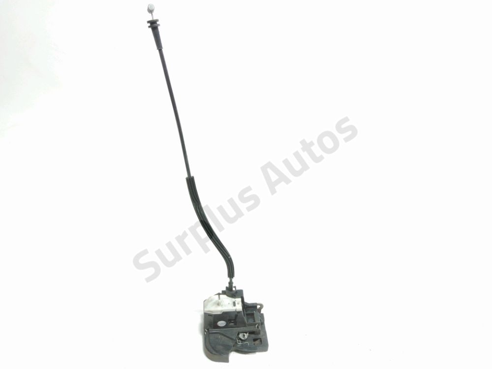 Serrure de porte avant droite