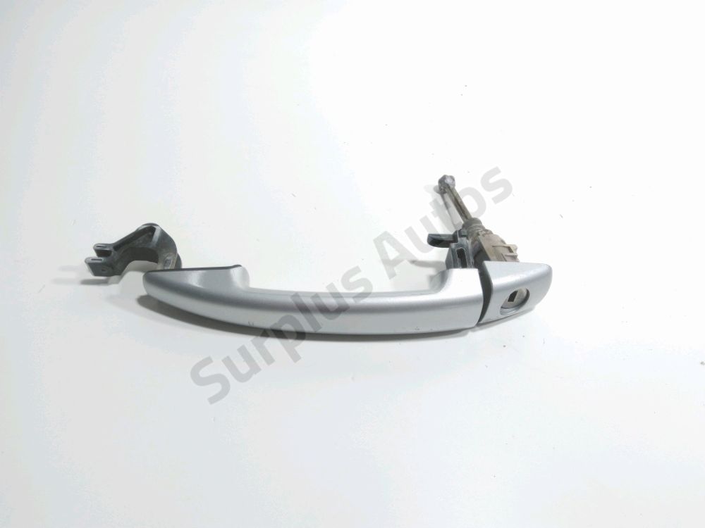 Poignée extérieure avant gauche