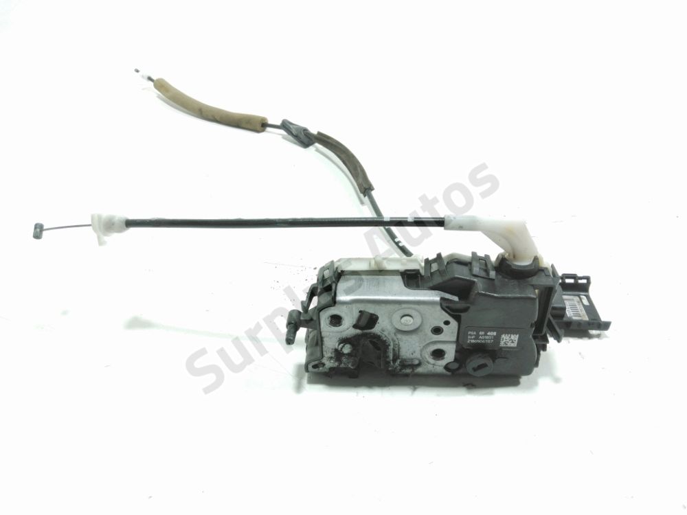 Serrure de porte avant droite