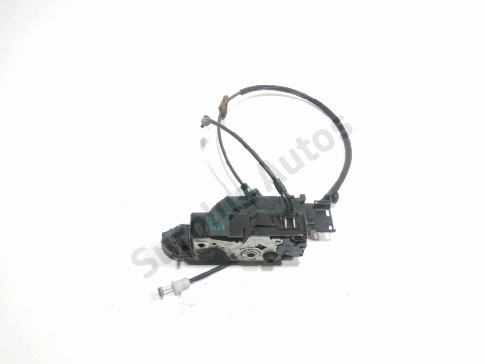 Serrure de porte avant droite