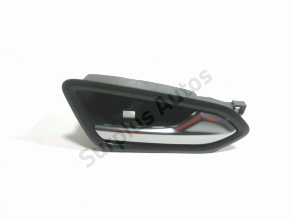 Poignée intérieure porte avant droite