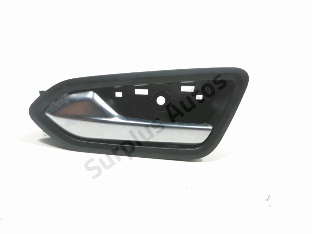 Poignée intérieure porte avant gauche