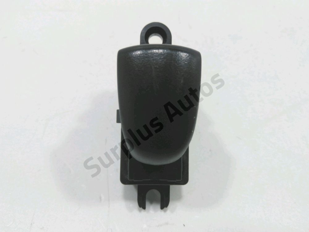 Commande leve-vitre arriere gauche