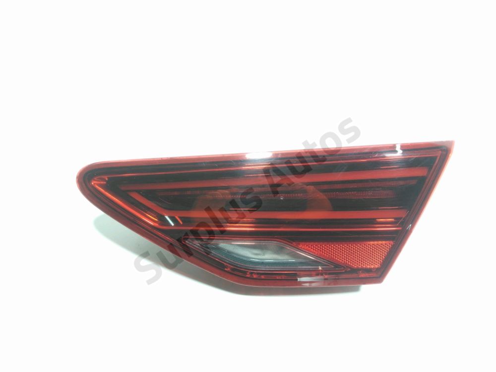 Feu arriere interieur droit