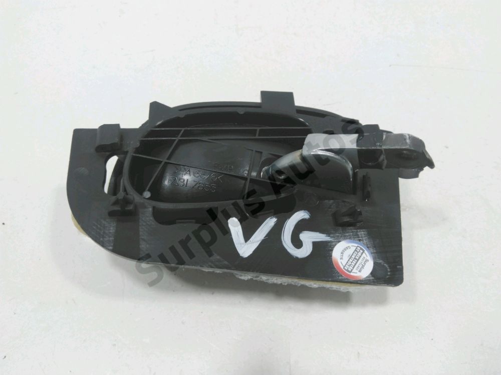 Poignée intérieure porte avant gauche