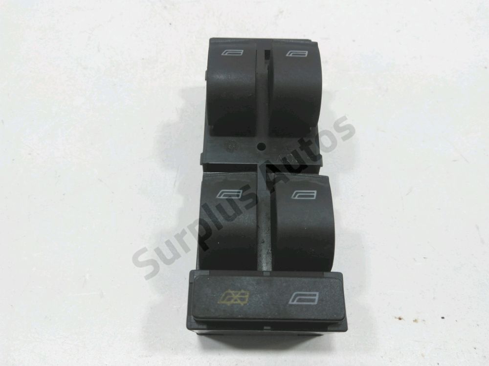 Commande leve-vitre avant gauche