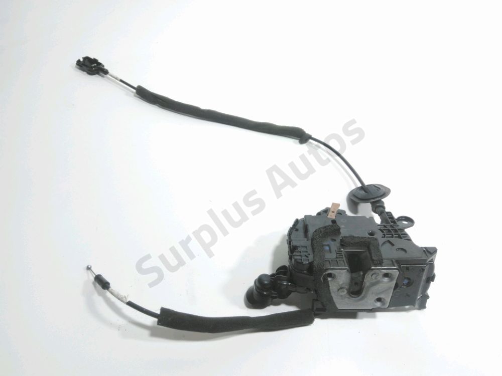 Serrure de porte avant gauche