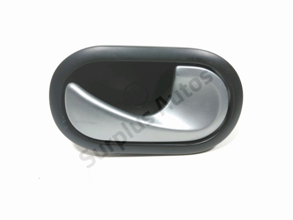 Poignée intérieure porte avant droite