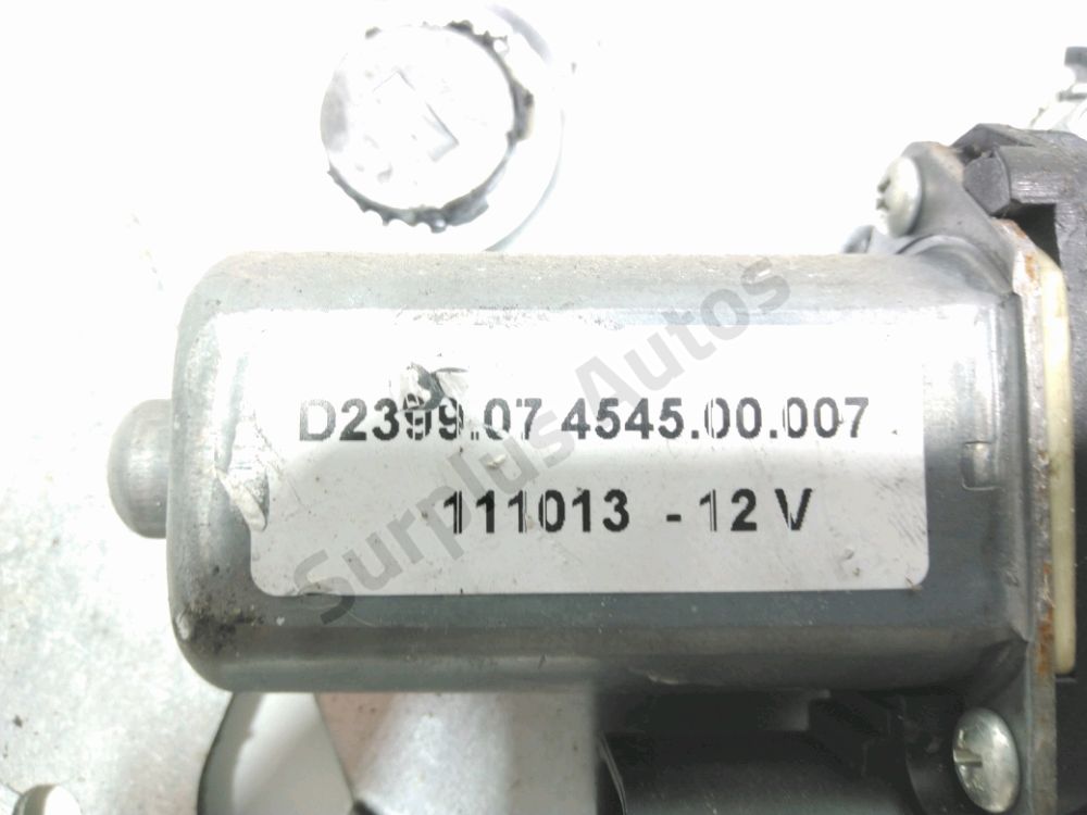 Lève-vitre électrique avant gauche