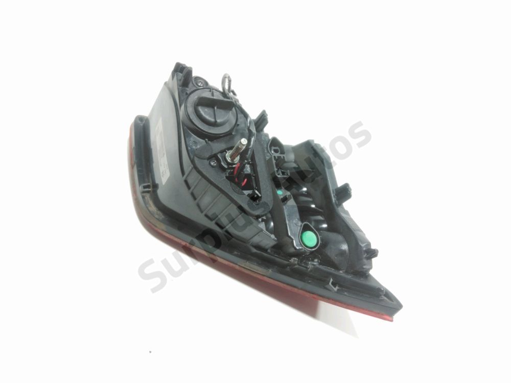 Feu arrière intérieur droit