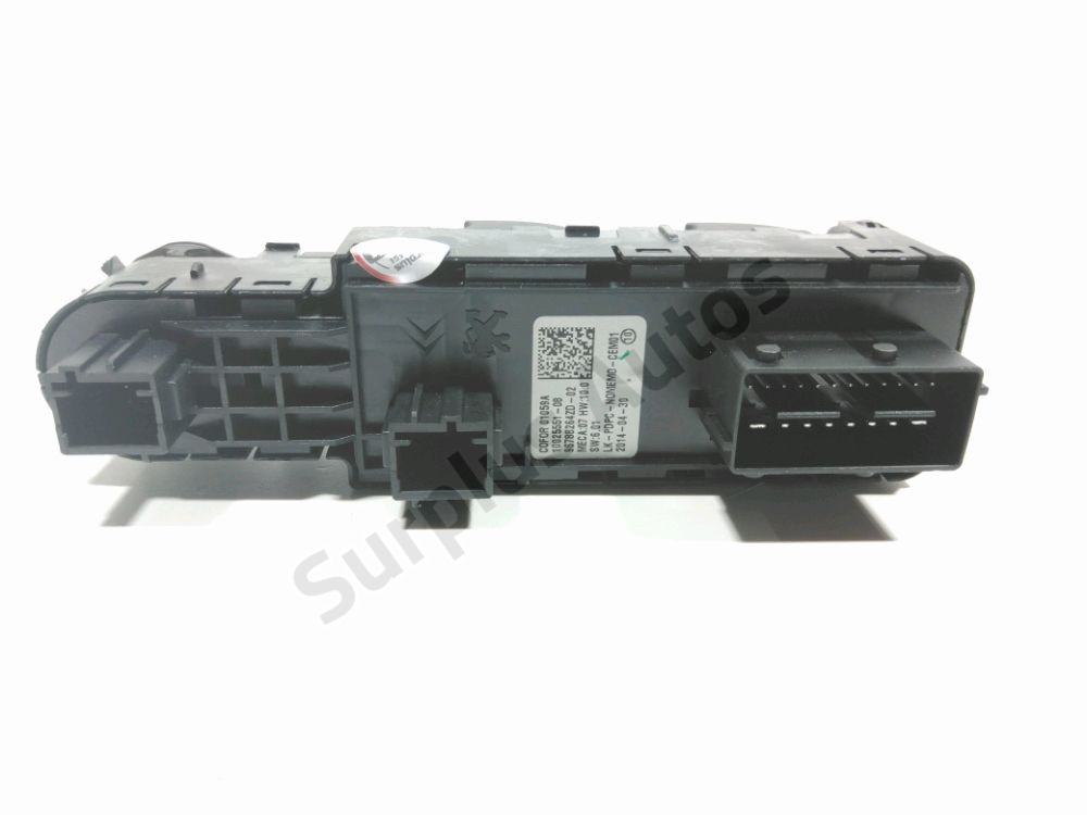 Commande lève-vitre avant gauche