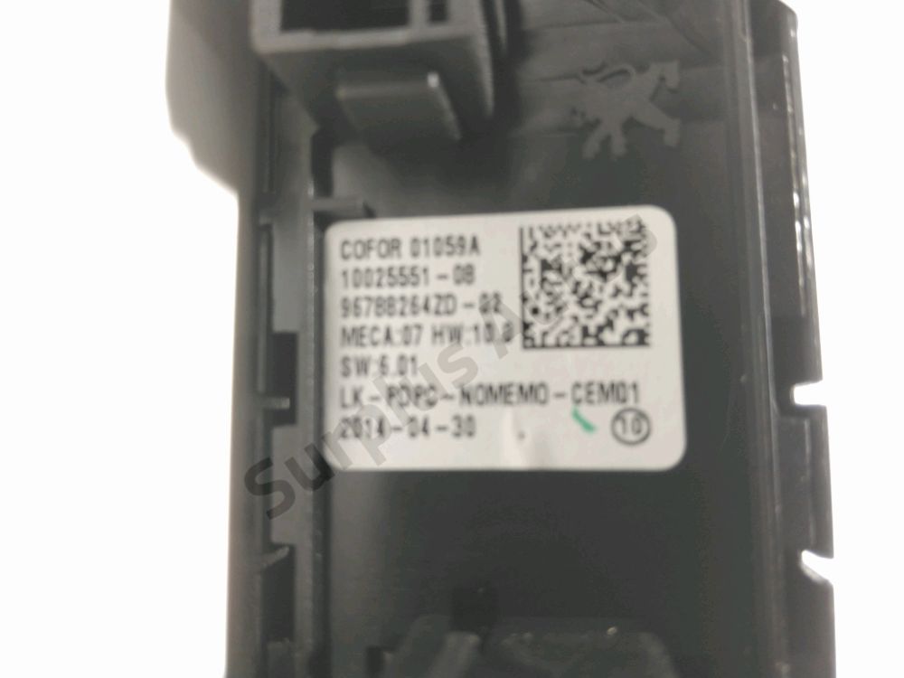 Commande lève-vitre avant gauche